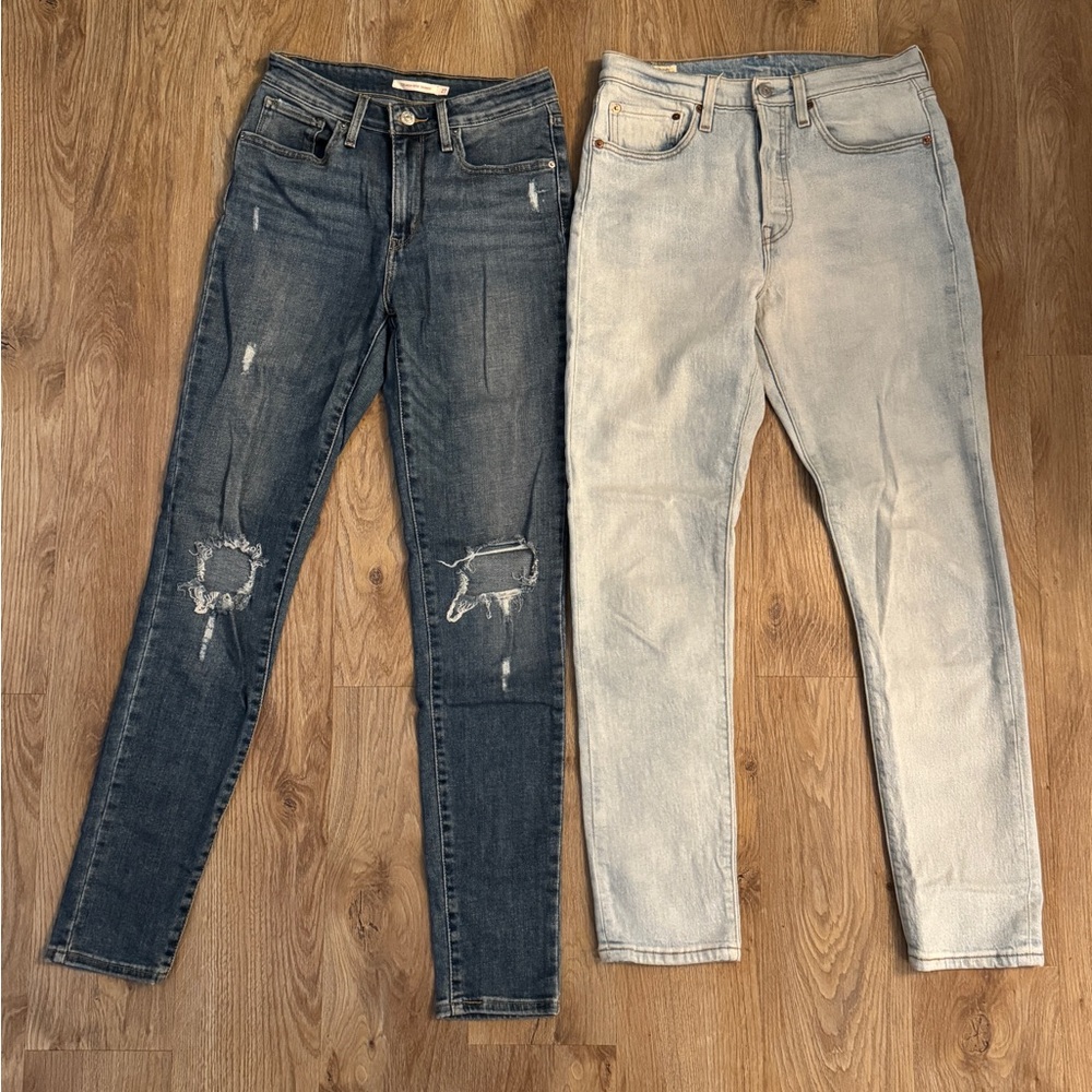 Pair of size 27 Levi's Women 721 & 501 High Rise Jeans - Dark Blue & Light Blue